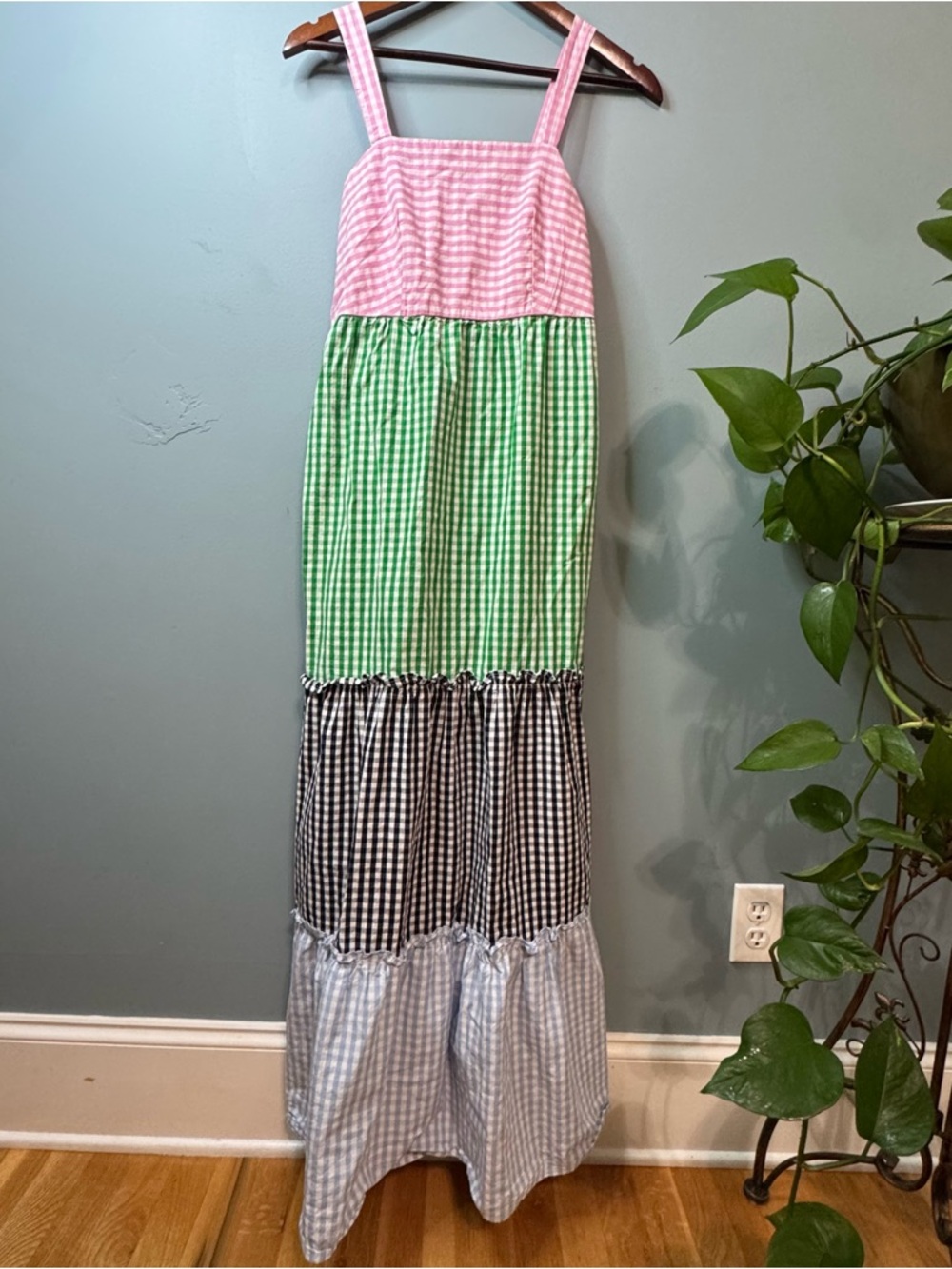 Crown & Ivy Multi-Color Gingham Tiered Maxi Dress EUC Women’s Small - Picture 2 of 12